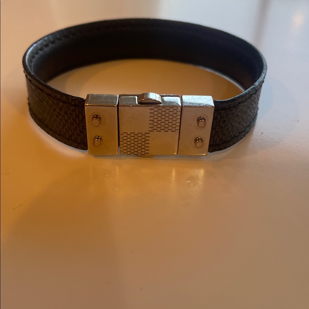 Men’s Louis Vuitton Bracelet - Picture 6 of 9